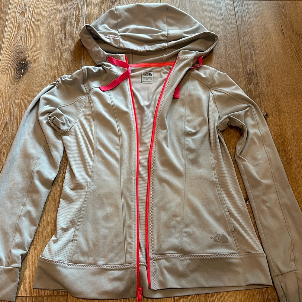 Women’s North Face Hooded Jacket Size Large